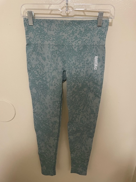 Pants - ✨Women’s Gymshark Leggings FLAWED Size S